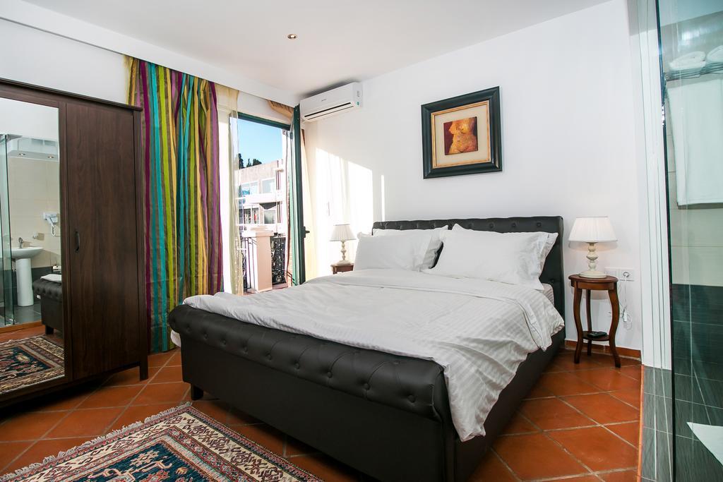 Danezis City Stars Boutique Aparthotel (Adults Only) Rhodes City Екстериор снимка